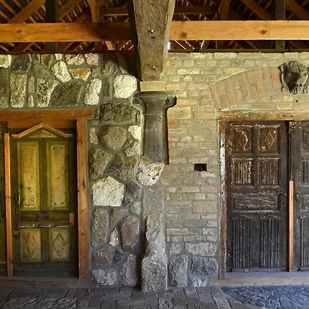 게스트하우스 Zengoalja Vendeghaz