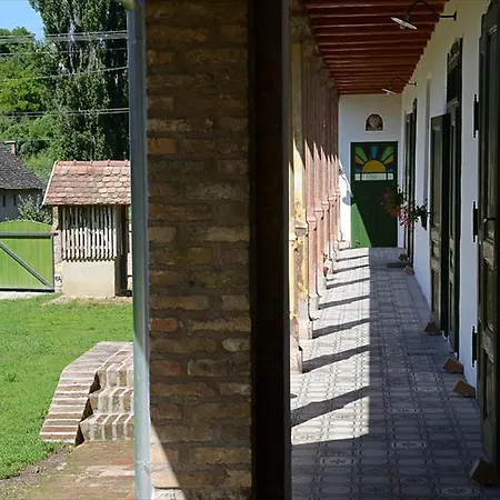 Zengoalja Vendeghaz 게스트하우스 Erzsébet