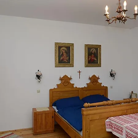 게스트하우스 Zengoalja Vendeghaz