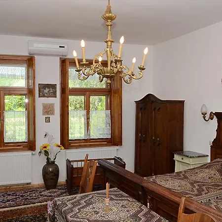 Zengoalja Vendeghaz Erzsébet