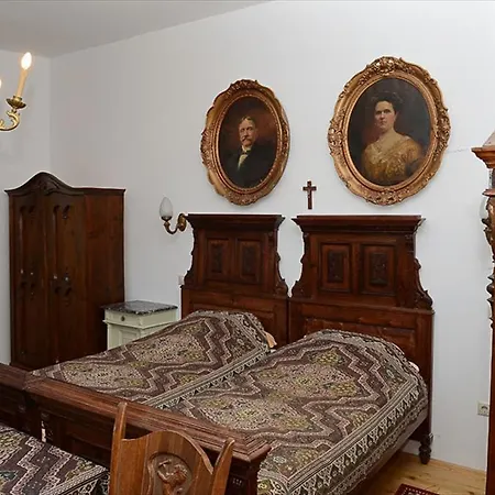 게스트하우스 Zengoalja Vendeghaz 3*